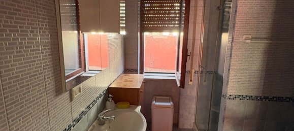 2 Schlafzimmer Haus in Anzio, Italy, Nr. 377931 4