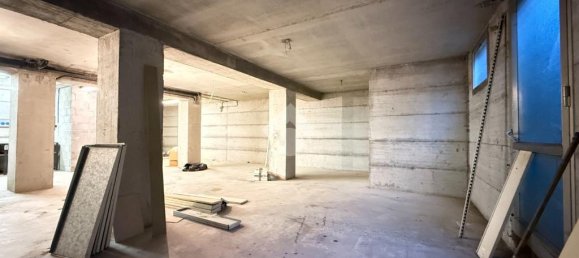 Apartamento de 3 habitaciónes en Udine, Italy No. 329400 11