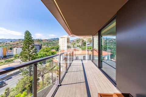 2 chambres Penthouse à Funchal, Portugal No. 351242