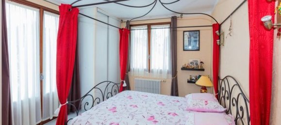 5 bedrooms House in Occitanie, France No. 362855 5