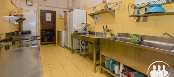 121m² Commercial property in Turin, Italy No. 349047 29