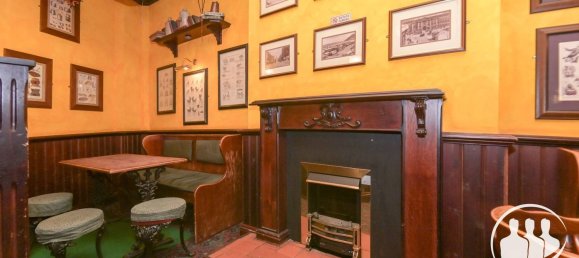 121m² Commercial property in Turin, Italy No. 349047 14