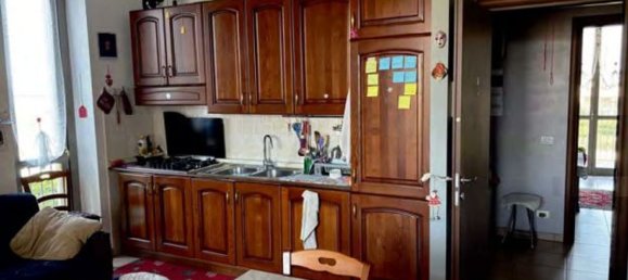 3 rooms Apartment in Chieri, Italy No. 213550 7