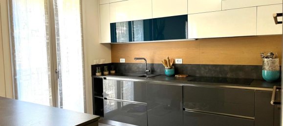 Duplex de 3 divisões em Limbiate, Italy N.º 334601 9