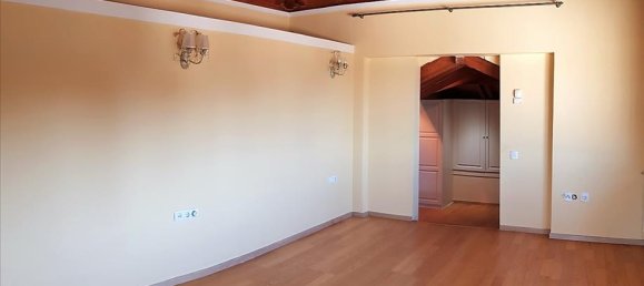 5 bedrooms Villa in Thermaic Gulf, Greece No. 5251 22