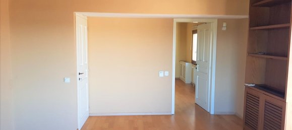 5 bedrooms Villa in Thermaic Gulf, Greece No. 5251 21