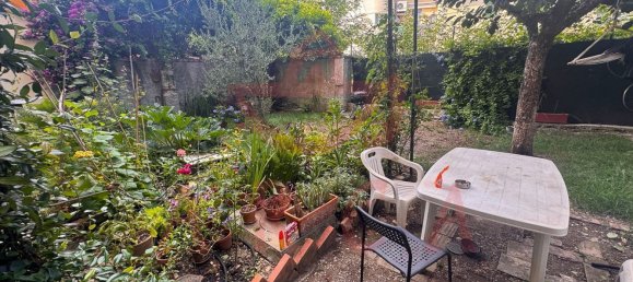 6 غرف نوم منزل ذو طابقين في Florence, Italy رقم 350944 2