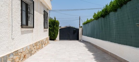 2 bedrooms House in Torrevieja, Spain No. 26766 16