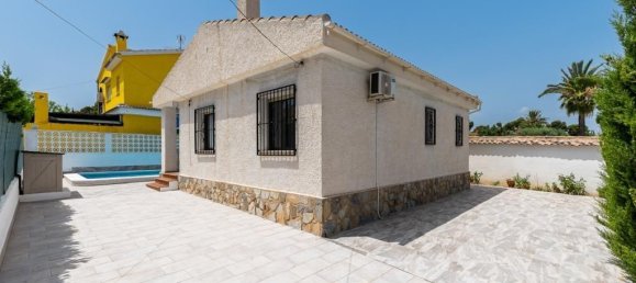 2 bedrooms House in Torrevieja, Spain No. 26766 11