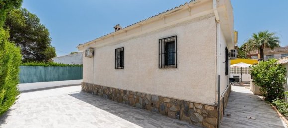 2 bedrooms House in Torrevieja, Spain No. 26766 8