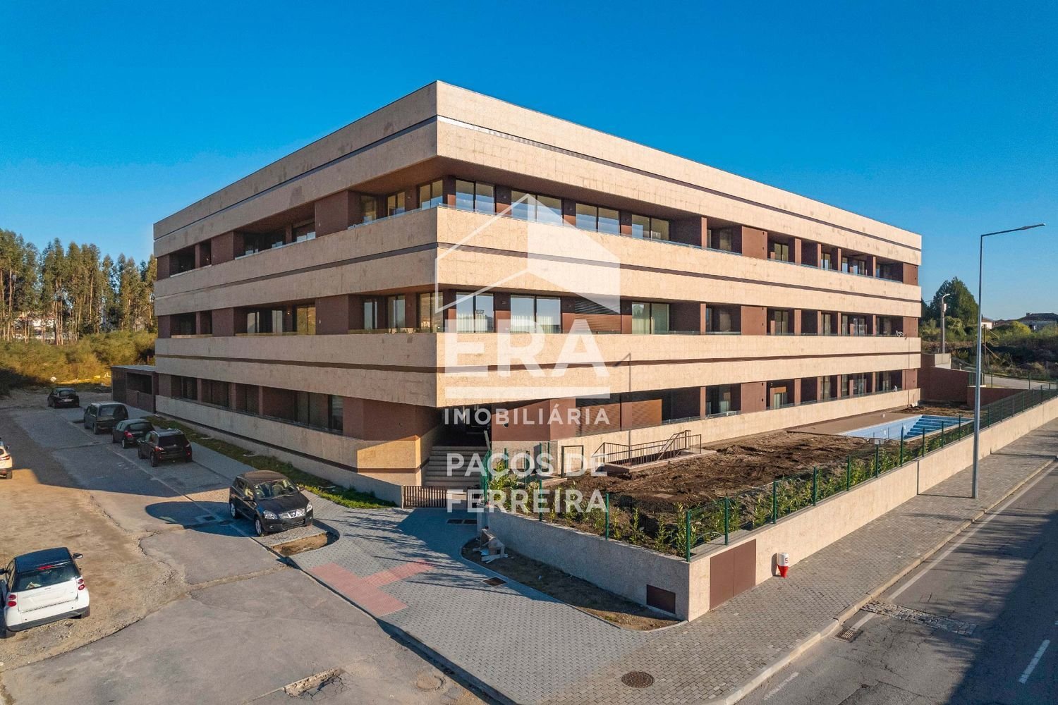 2 bedrooms Apartment in Pacos de Ferreira, Portugal No. 243795