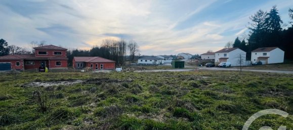  Land in Couzeix, France No. 109545 2