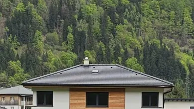 5 rooms House in Sachsenburg, Austria No. 135769