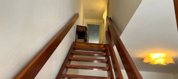 Casa de 5 habitaciónes en Pomezia, Italy No. 13078 13