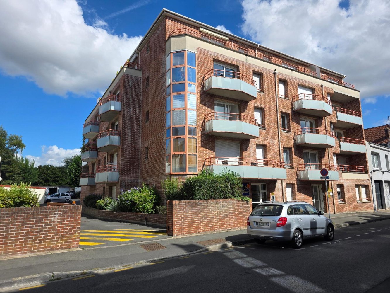 Квартира с 1 спальней в Армантьер, Франция № 320652