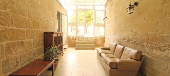 2 Schlafzimmer Stadthaus in Siggiewi, Malta, Nr. 4515 3