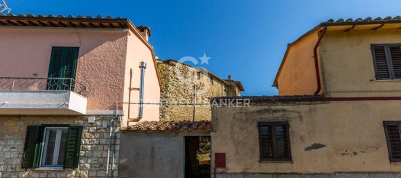 5 bedrooms House in Torgiano, Italy No. 333440 27