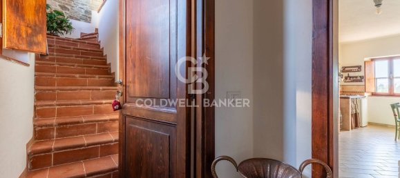 5 bedrooms House in Torgiano, Italy No. 333440 24