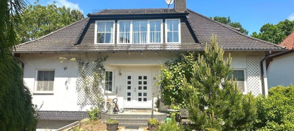 7 rooms House in Mecklenburgische Seenplatte, Germany No. 263947 2