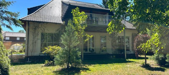 7 rooms House in Mecklenburgische Seenplatte, Germany No. 263947 3