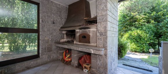 9 غرف نوم فيلا في Cantello, Italy رقم 391404 27