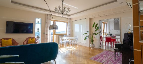 5 rooms Apartment in Naples, Italy No. 113142 6