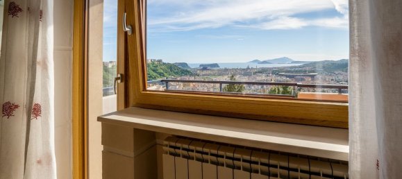 5 rooms Apartment in Naples, Italy No. 113142 5