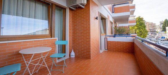 5 rooms Apartment in Naples, Italy No. 113142 21