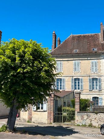 Casa de 2 dormitorios en Joigny, France No. 363671