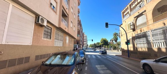 2 dormitorios ático en venta en Torrevieja, Alicante, Comunidad Valenciana, Spain № 370019 3