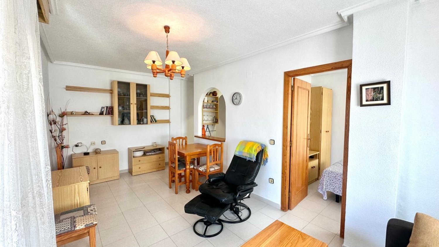 2 dormitorios ático en venta en Torrevieja, Alicante, Comunidad Valenciana, Spain № 370019
