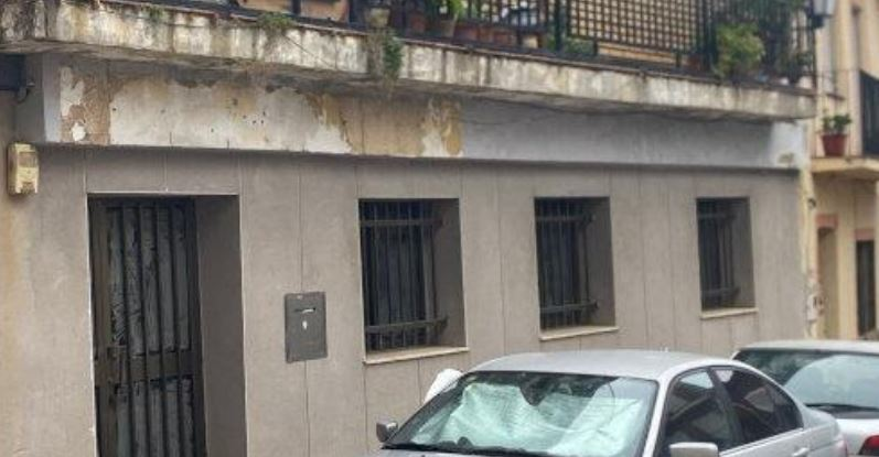  عقار تجاري في Caceres, Spain 84متر مربع رقم 184515