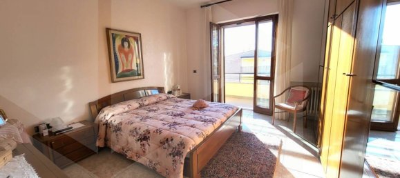 13 rooms Villa in Pescara, Italy No. 34518 12