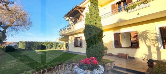 13 rooms Villa in Pescara, Italy No. 34518 28