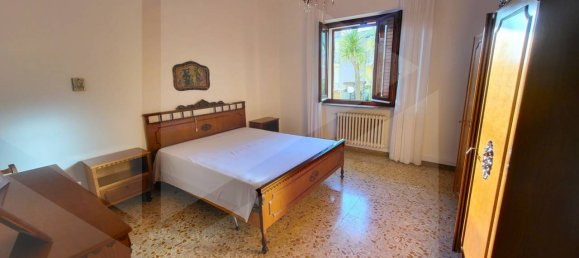 13 rooms Villa in Pescara, Italy No. 34518 20