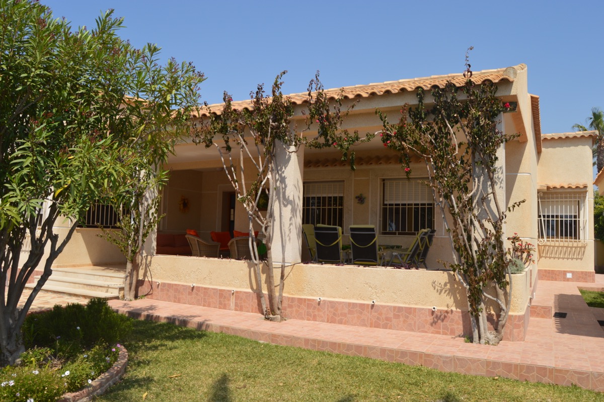 Villa T5 em Cabo Roig, Spain N.º 461