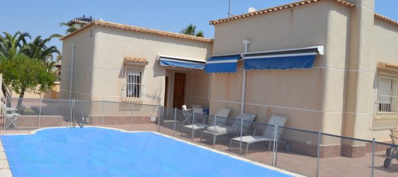 Villa T5 em Cabo Roig, Spain N.º 461 2