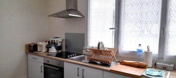 Apartamento de 2 dormitorios en Senlis, France No. 161240 3
