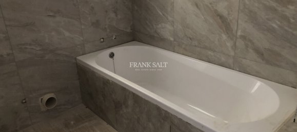 3 chambres Appartement à Zurrieq, Malta No. 11569 6