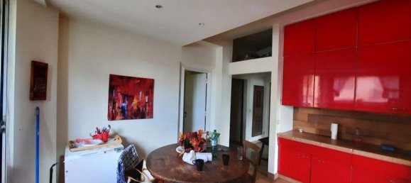 4 rooms Apartment in Rome, Italy No. 185706 10