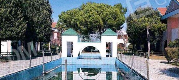 4 bedrooms House in San Michele al Tagliamento, Italy No. 373846 3