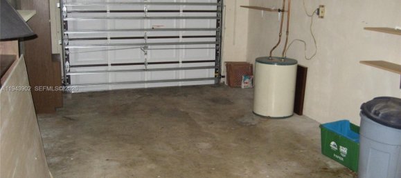 3 dormitorios dúplex en alquiler en Miami, Miami-Dade, Florida, USA № 614937 11