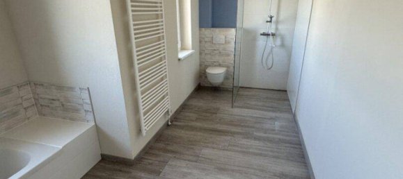 Casa de 4 habitaciónes en Liesing, Austria No. 60552 2