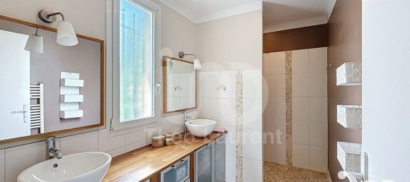 3 bedrooms House in Savenay, France No. 340658 9