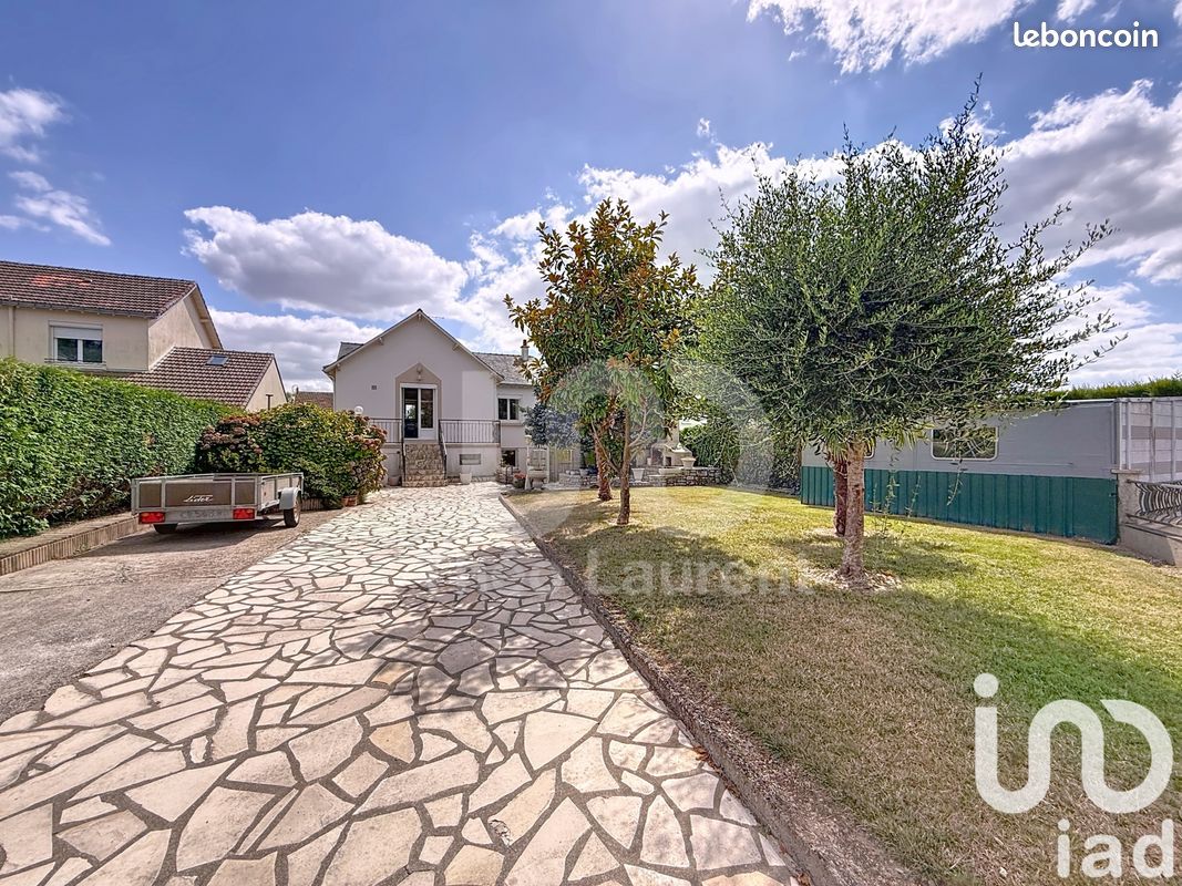 3 bedrooms House in Savenay, France No. 340658