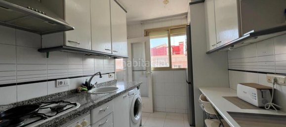 3 غرف نوم شقة في Cornella De Llobregat, Spain رقم 144422 22