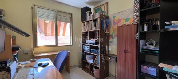 3 غرف نوم شقة في Cornella De Llobregat, Spain رقم 144422 13