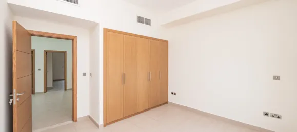 4 bedrooms Villa in Jumeirah Park, UAE No. 106119 8