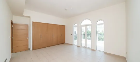 4 bedrooms Villa in Jumeirah Park, UAE No. 106119 13