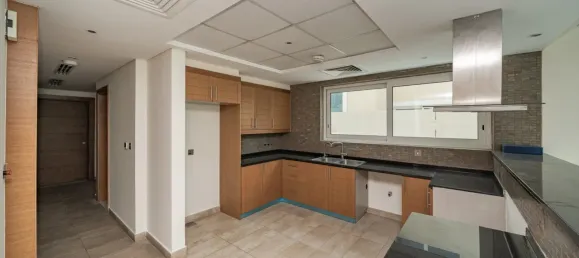 4 bedrooms Villa in Jumeirah Park, UAE No. 106119 4